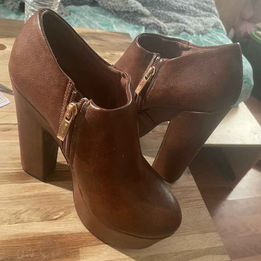 Go-Go Pumps